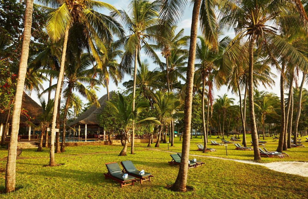 Neptune Village Beach Resort & Spa