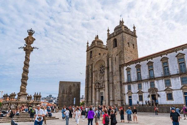 Porto, Douro Valley & Salamanca