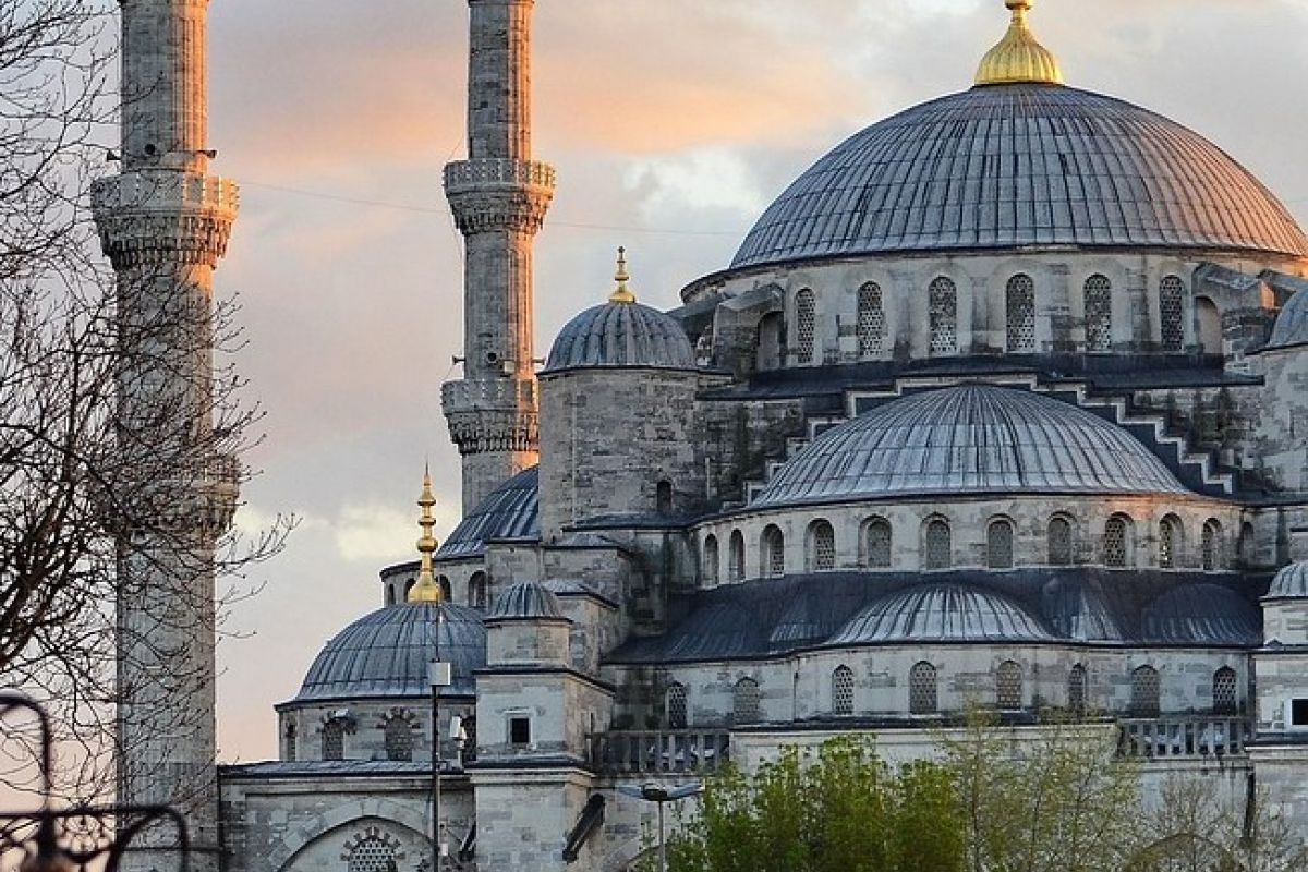 Athens & Istanbul