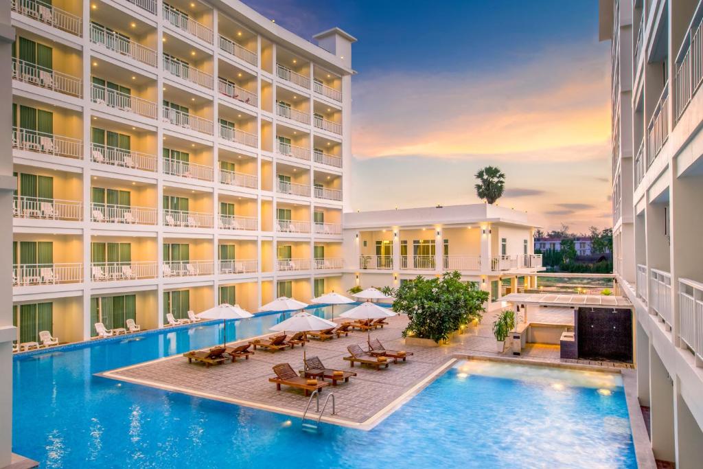 Phuket Holiday
