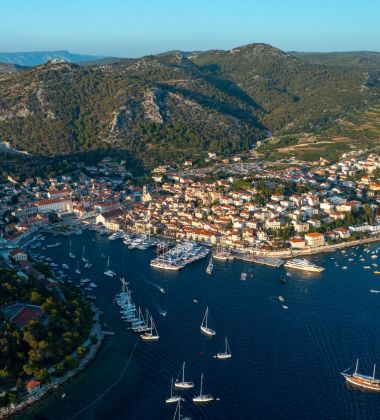 Croatian Coast Explorer: Adriatic Cruise
