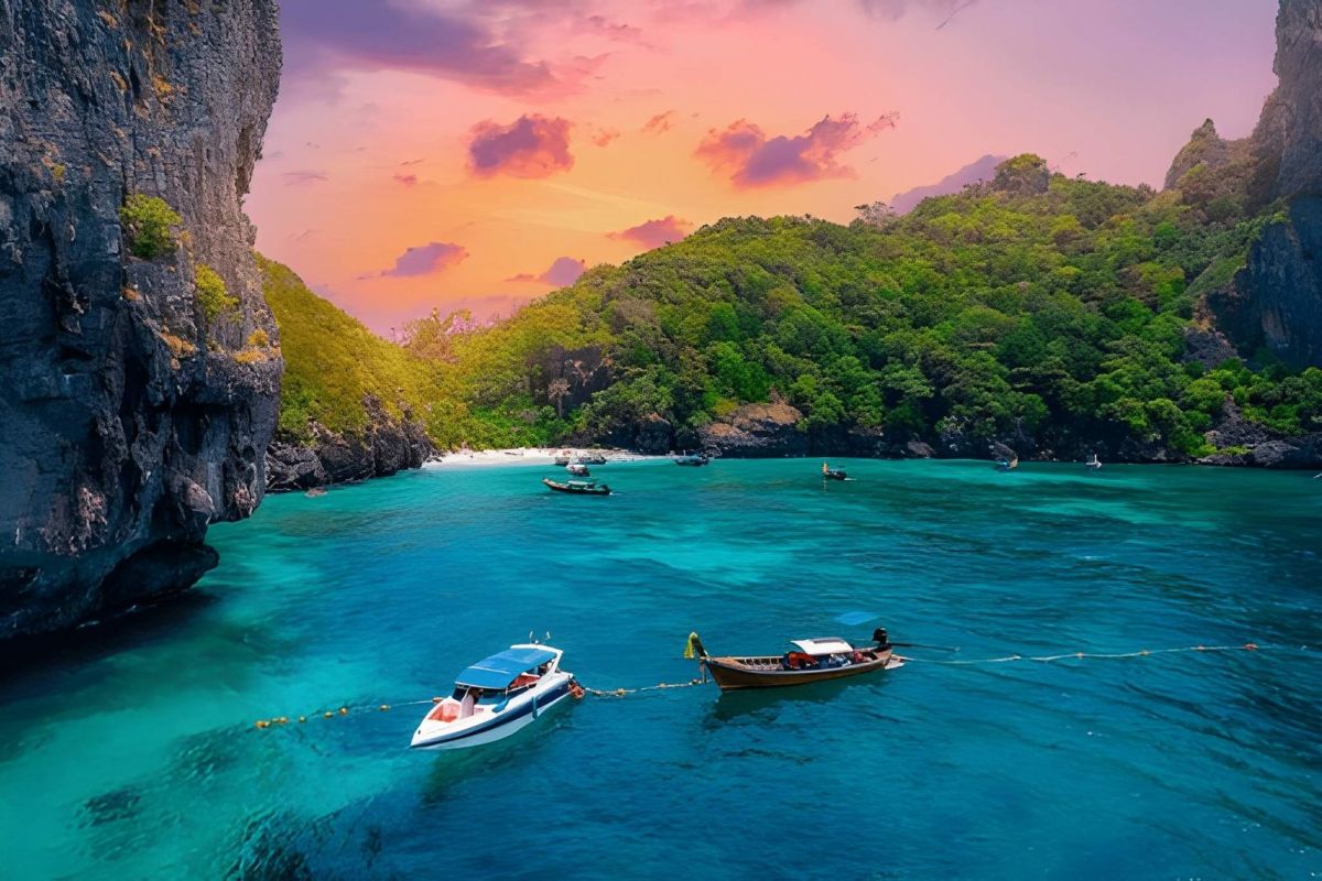 Dubai and Phuket - 10 Nights