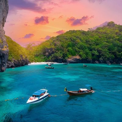 Dubai and Phuket - 10 Nights