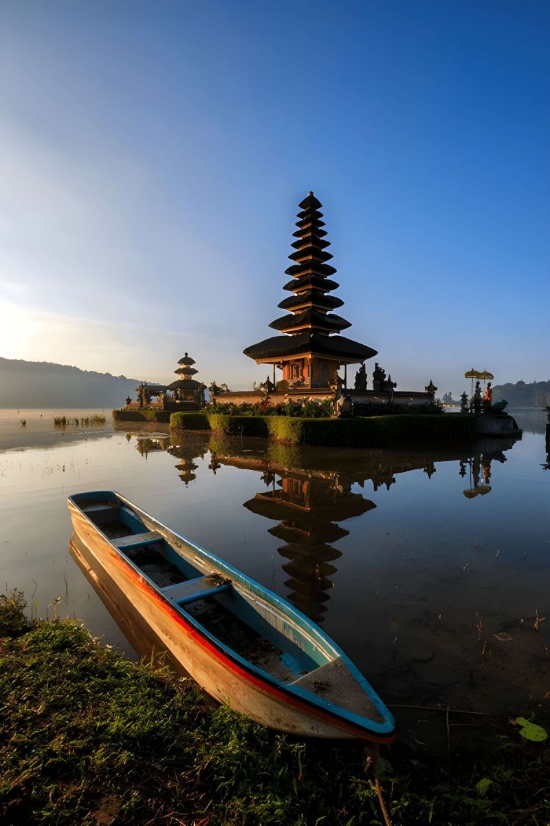 Singapore, Bali & Gili Islands: 9-Night Southeast Asia Adventure