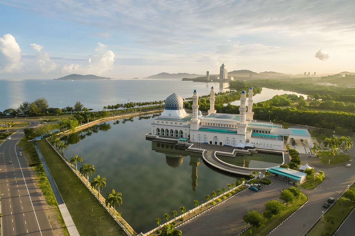 Brunei & Borneo