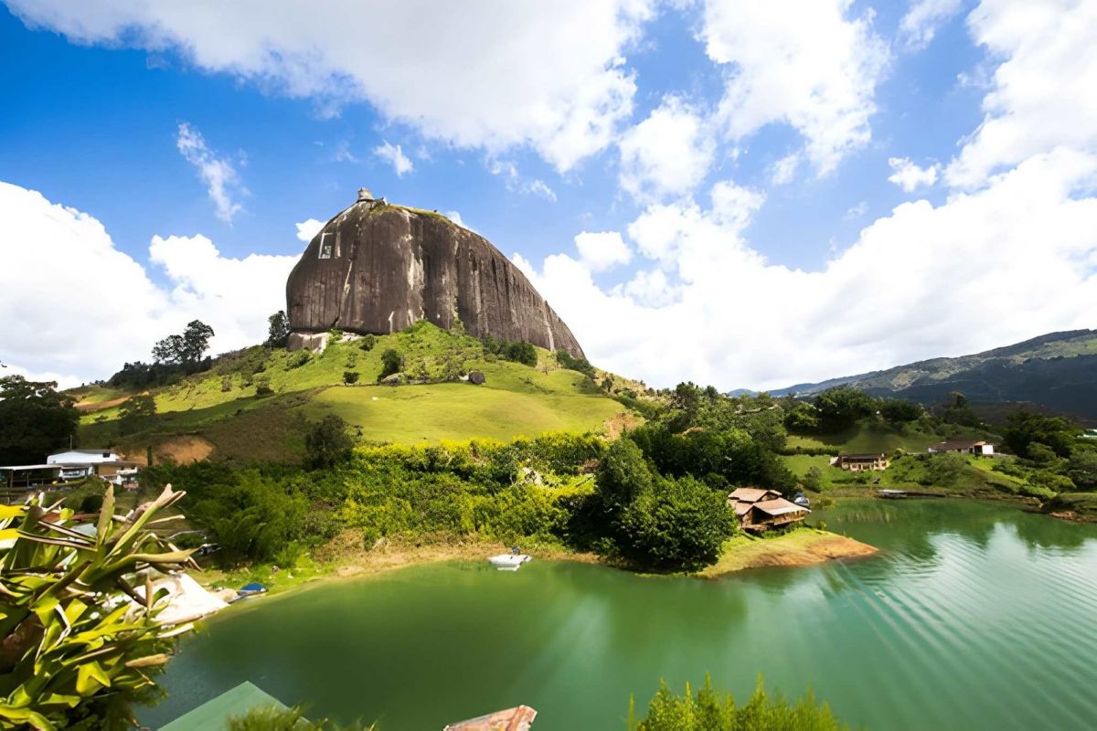 Colombia Escape: Bogotá, Medellín & Cartagena - 9 Nights