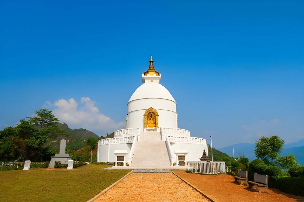 Discover Nepal: Culture, Wildlife & Himalayan Trekking – 11 Nights